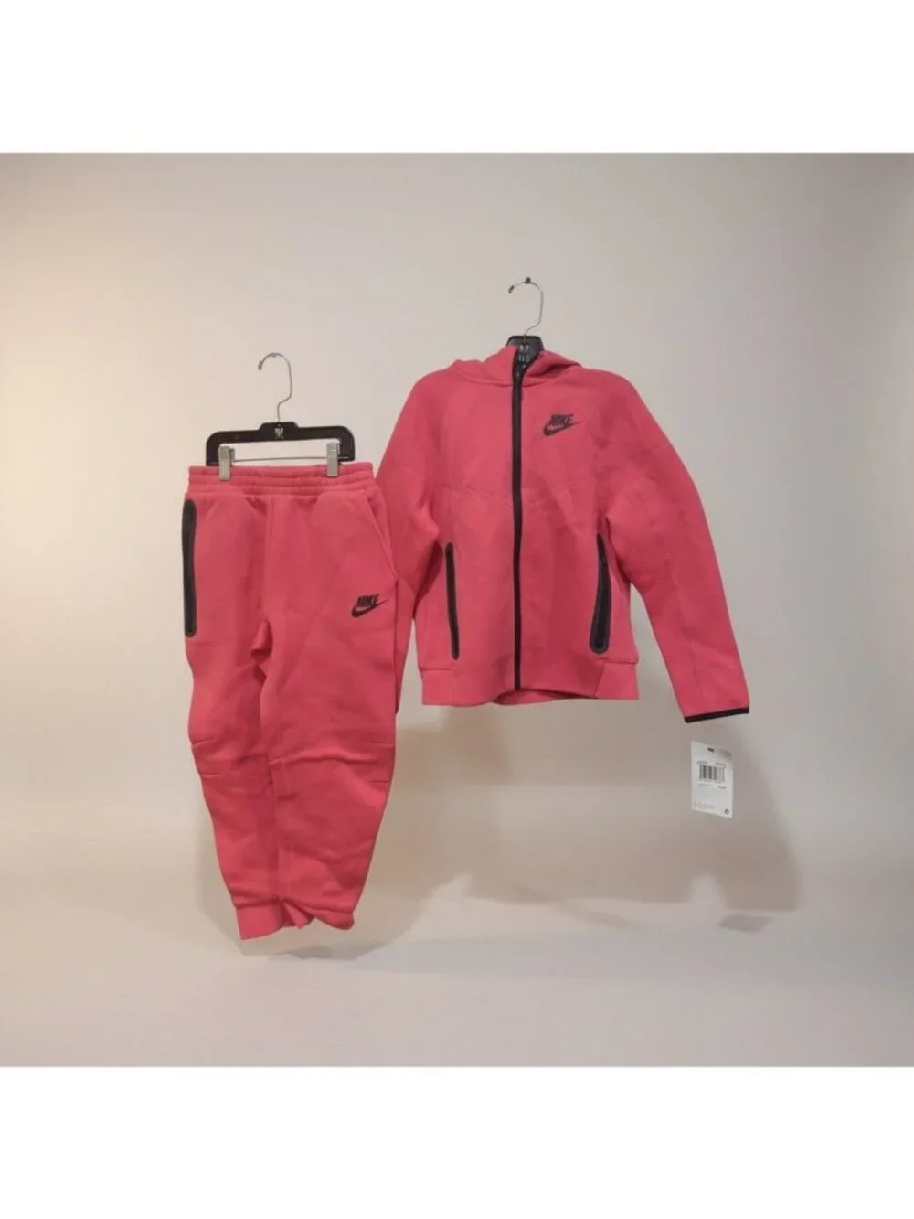 Nike Tech Girls 2 Piece Set Full-Zip Set Aster Pink Size 6X NEW WITH TAGS! - Picture 1 of 12